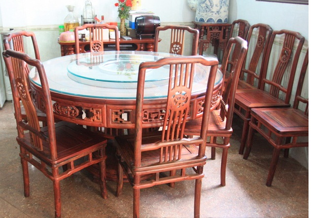 sơn lại đồ gỗ phường Linh Xuân