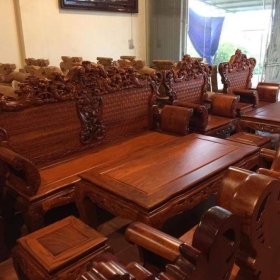 SƠN LẠI BÀN GHẾ QUẬN 9