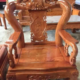 SƠN LẠI ĐỒ GỖ PHƯỜNG BẾN THÀNH