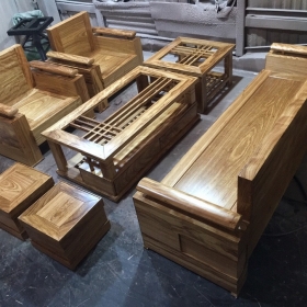 SƠN LẠI ĐỒ GỖ PHƯỜNG BÌNH THỚI