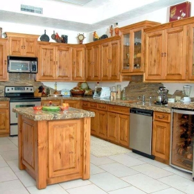 Sơn Lại Đồ Gỗ Quận 12