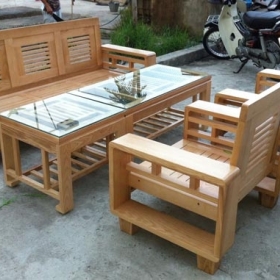 SƠN SỬA BÀN GHẾ QUẬN 4