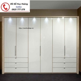 THI CÔNG TỦ ÁO QUẬN 10